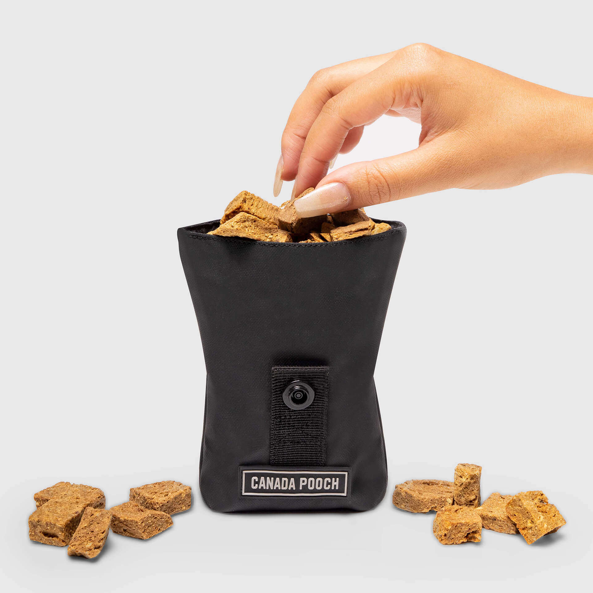 Handsfree Treat Pouch - Image 3